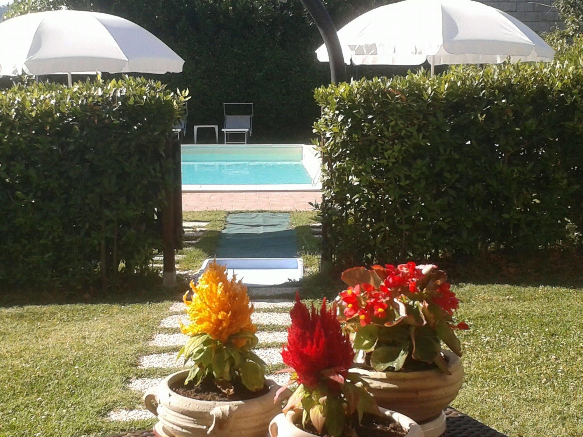 L'Olmo Di Casigliano Villa Cessapalombo Exterior photo